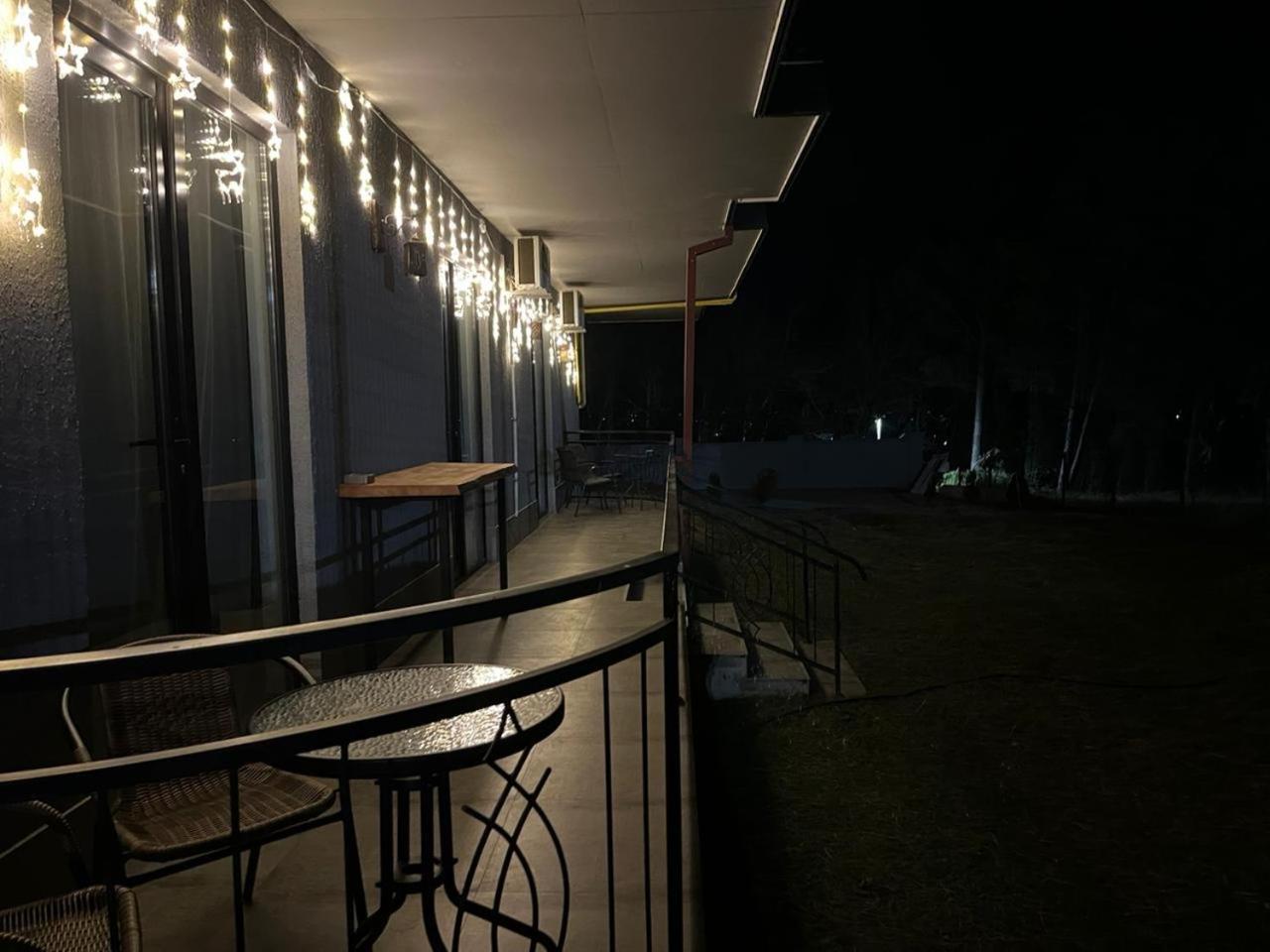 Eco Garden Kutaisi公寓 外观 照片